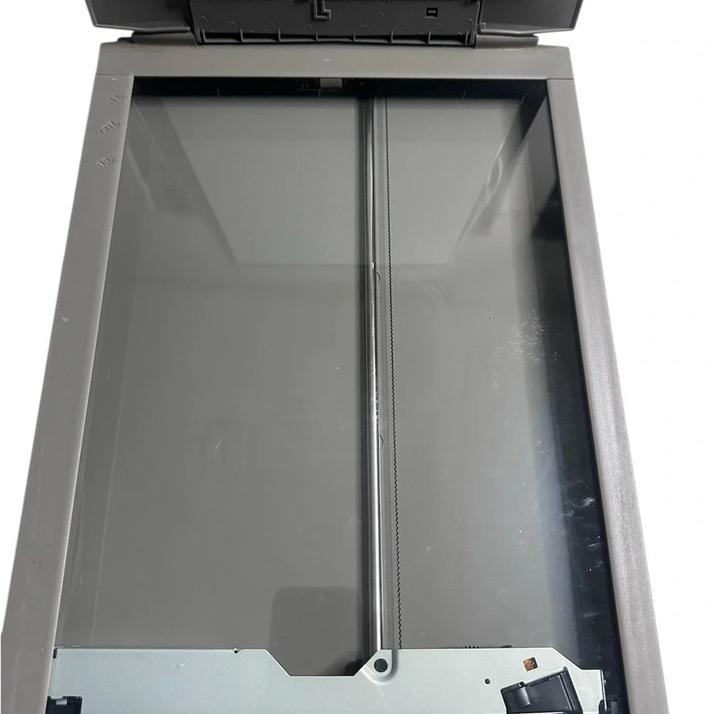 Canon CanoScan N656U Flatbed Scanner-NOT TESTED